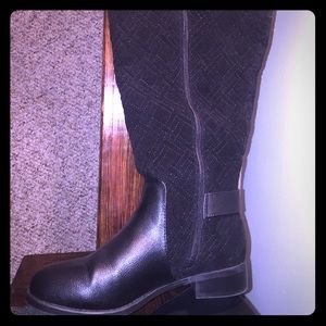 Torrid black knee high boots